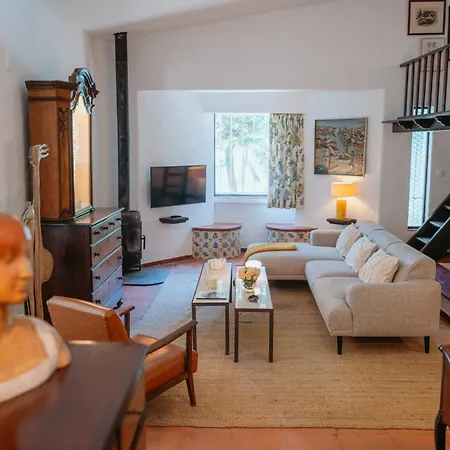 Chalé Casa Figuras *