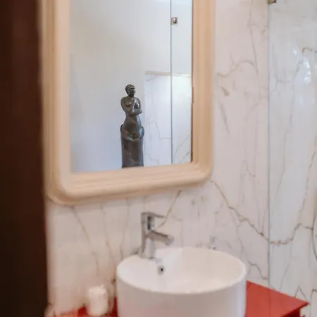 Casa Figuras Chalé *