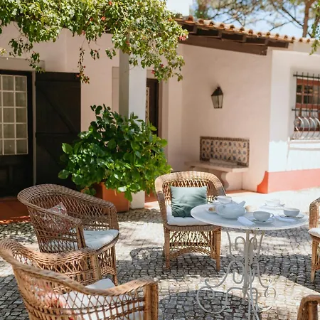 Casa Figuras Alpesi faház Sintra